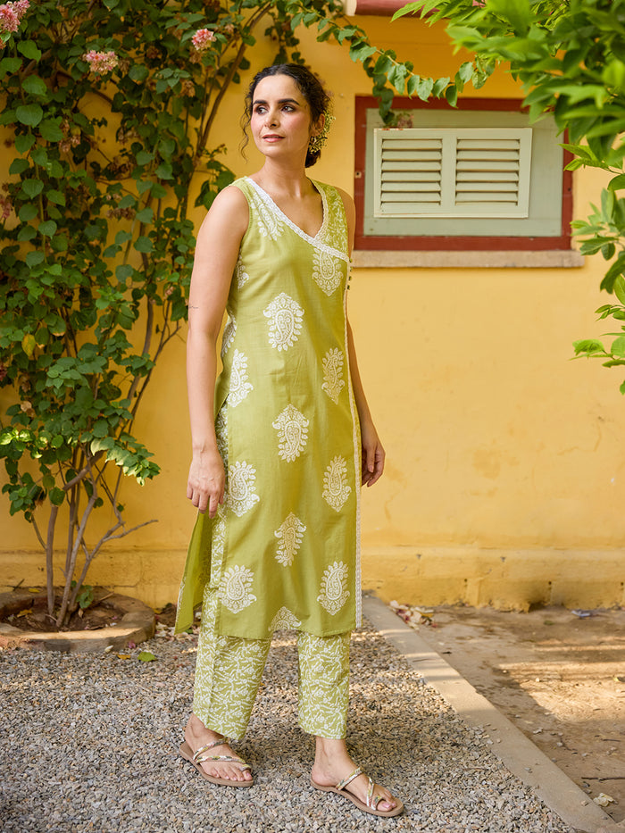 Women's  Cotton Angrakha  Kurta Set