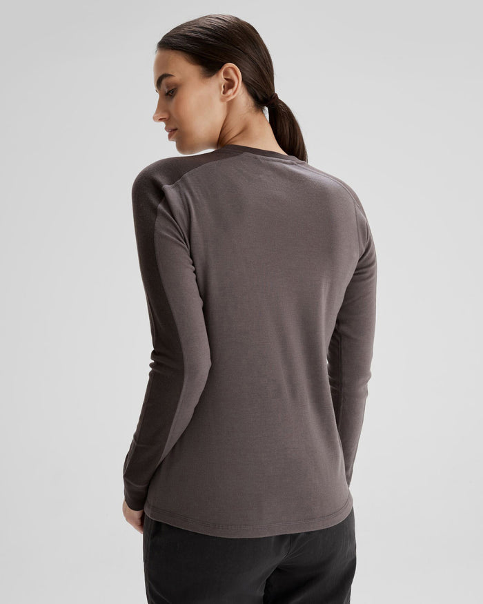 b0548_ocj_k_merino_250_womens_long_sleeve_top_d_1743633510000