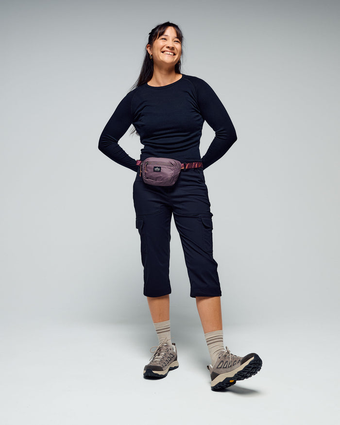 a0708_902_womens_miro_3_quarter_pants_b_1768348913000