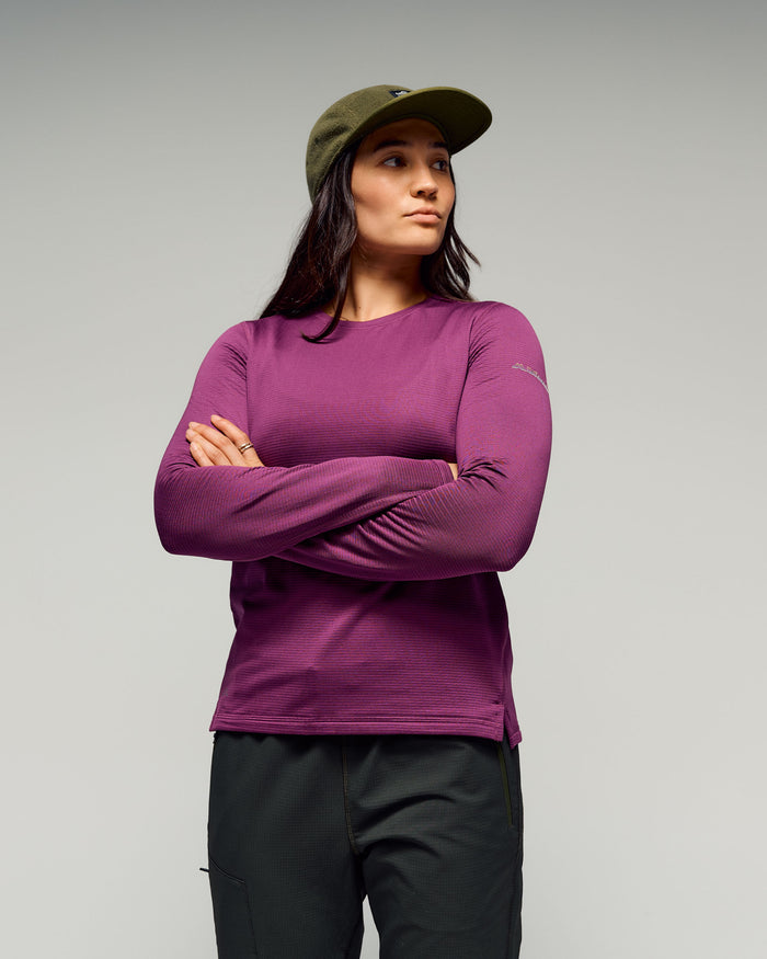 b0927_377_seeker_fleece_womens_ls_top_b_1769720742000