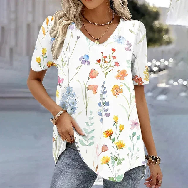 Jordan™ | Women’s Striped V-Neck T-Shirt