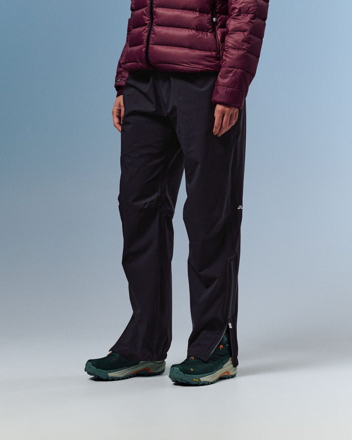 b2143_o4w_womens_xt_series_cordura_3_litre_rain-pant_b_1777864062000